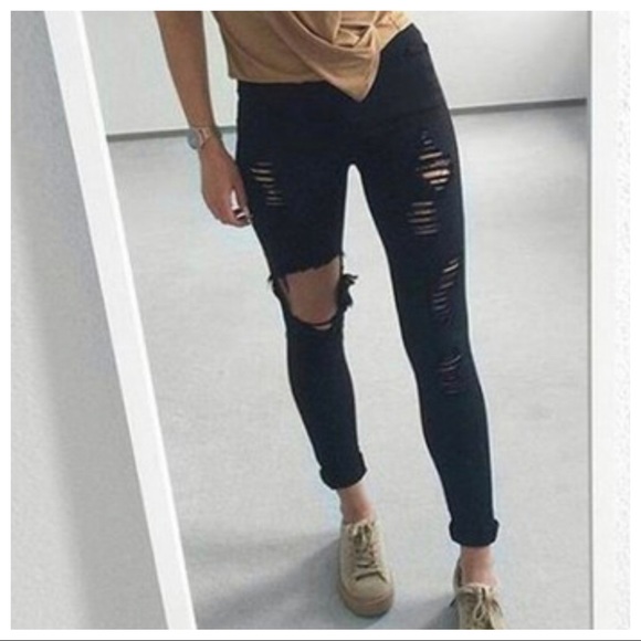 ✨LAST ONES✨Black Ultra Distressed Skinny Jeans - Picture 6 of 9